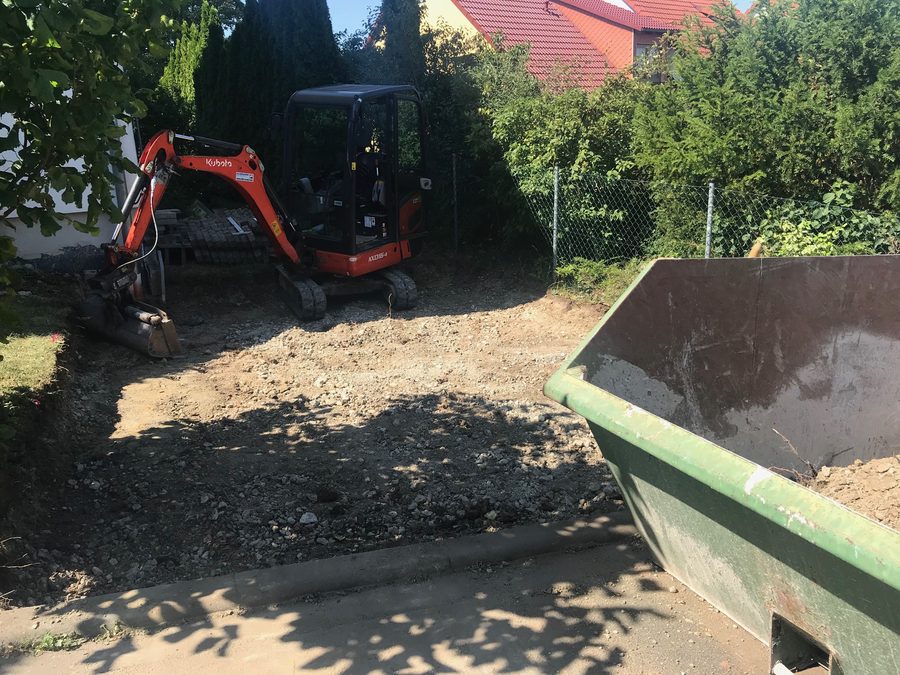 Minibagger Bamberg mit Fahrer Foto 3