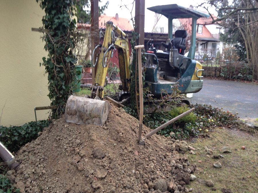 Minibagger Bamberg mit Fahrer Foto 4
